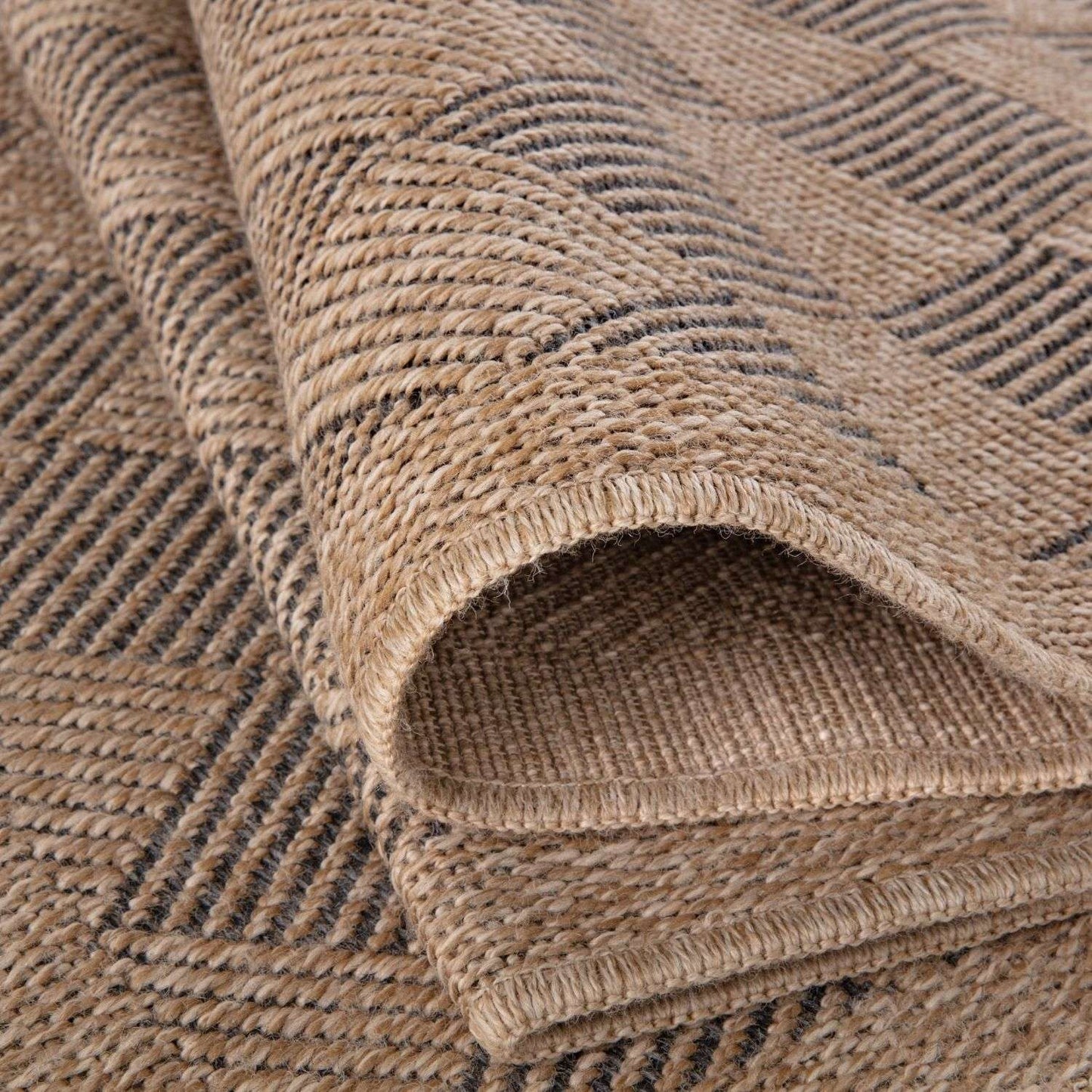 Nature Outdoor Rug Dark Grey | 5300DG