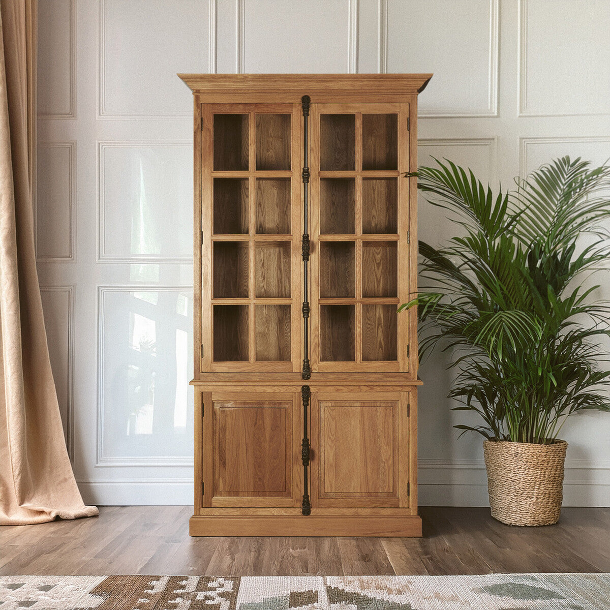 Lyon Cabinet With 3 Upper Shelves