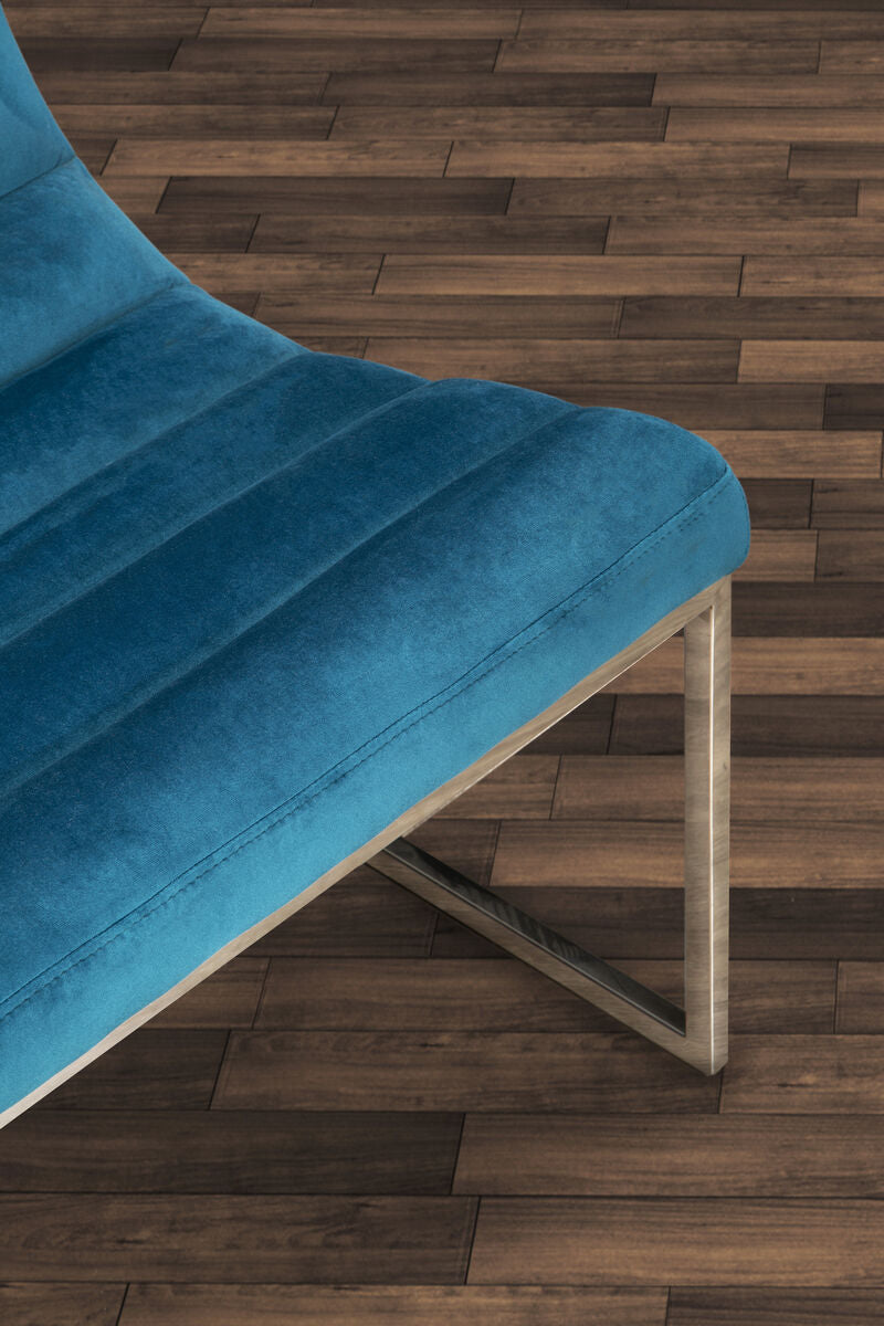 Vogue Teal Velvet Curved Lounge Chair