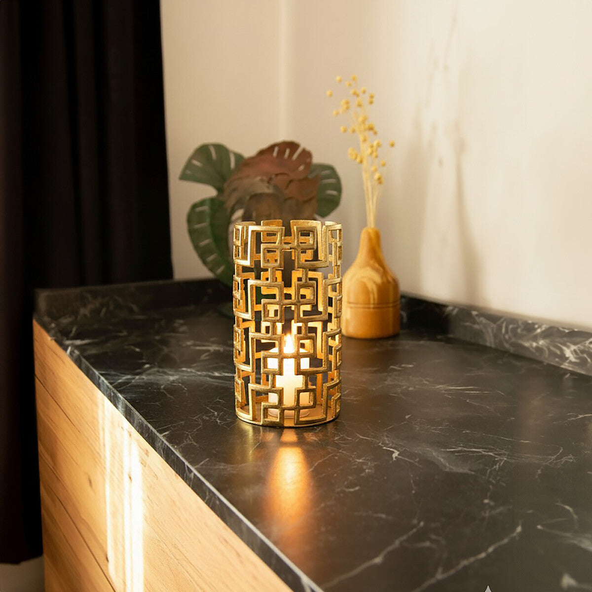 Delphi Lge Hurricane Candle Holder