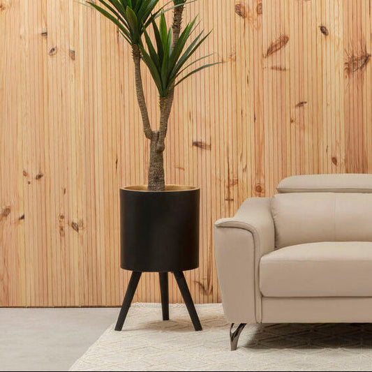 Darnell Large Black Finish Planter