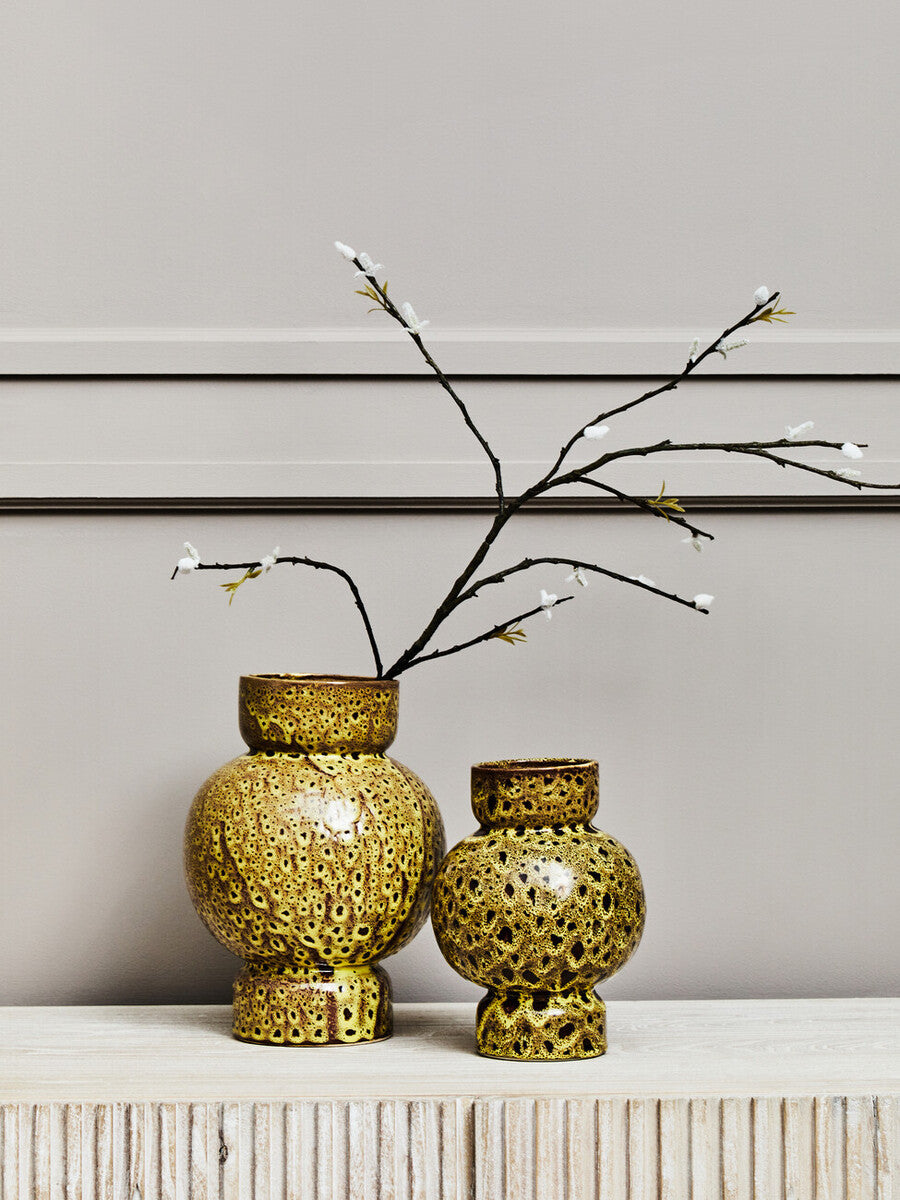 Yakira Small Ceramic Vase