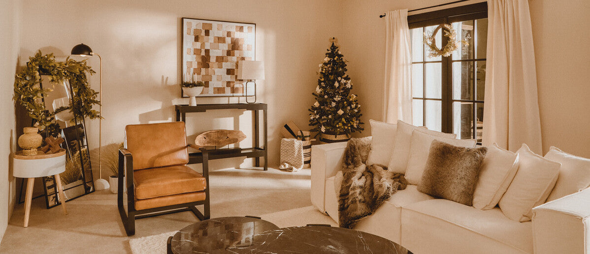 Yakira Small Ceramic Vase