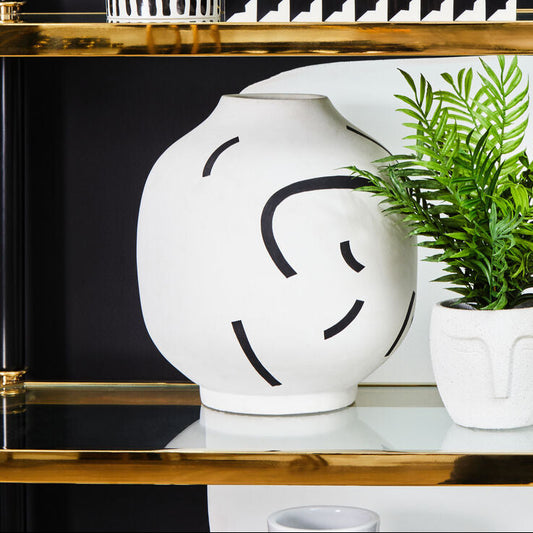 Tundra Black And White Vase