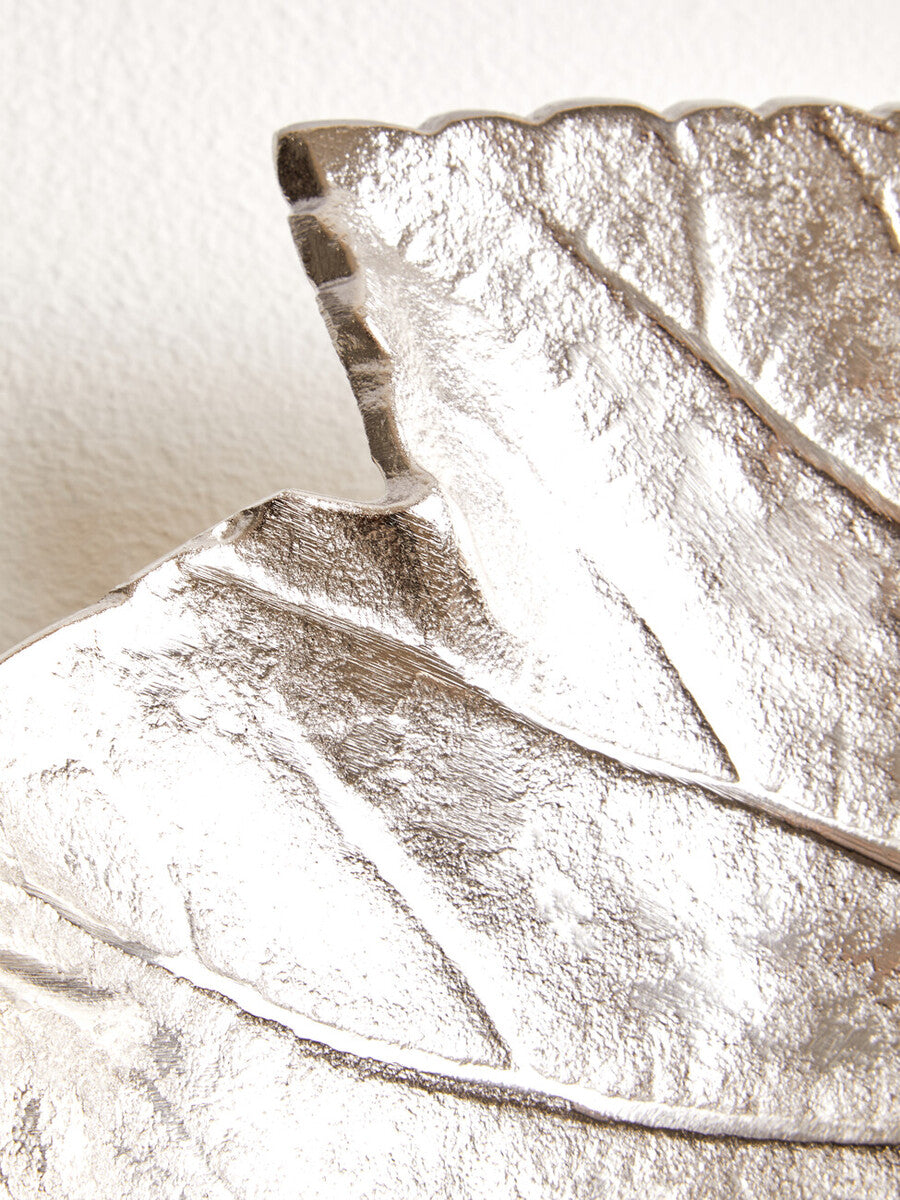 Prato Silver Finish Leaf Dish