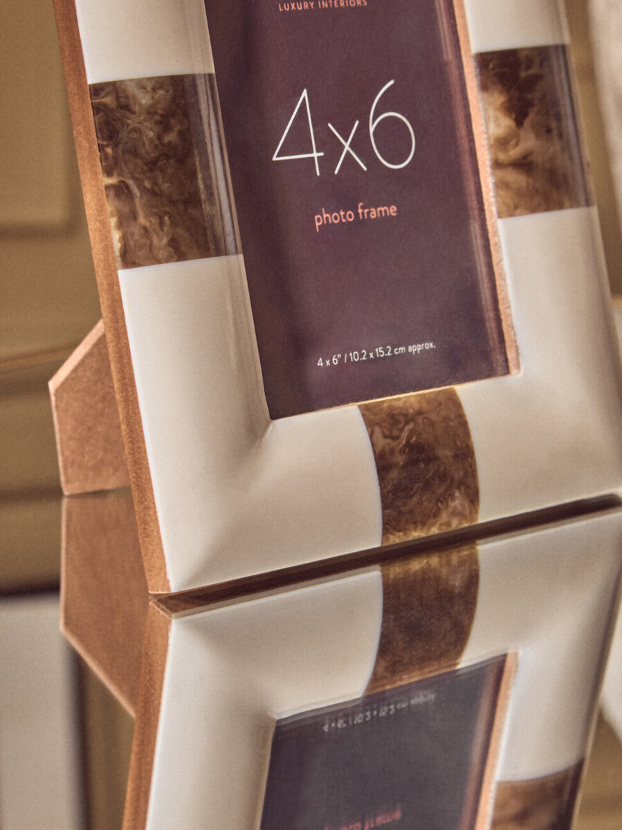 Decio 4In X 6In Cream And Brown Finish Photo Frame