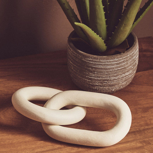 Cato White Wood 2 Link Chain Decor