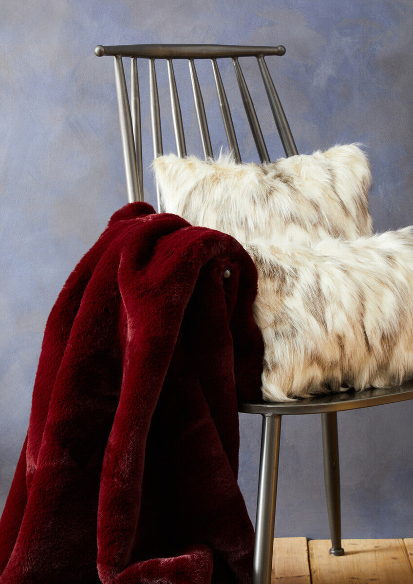 Bosie Natural Rectangular Fur Cushion | Lamina