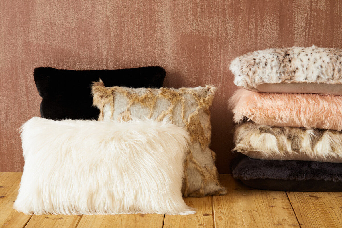 Bosie Natural Rectangular Fur Cushion | Lamina