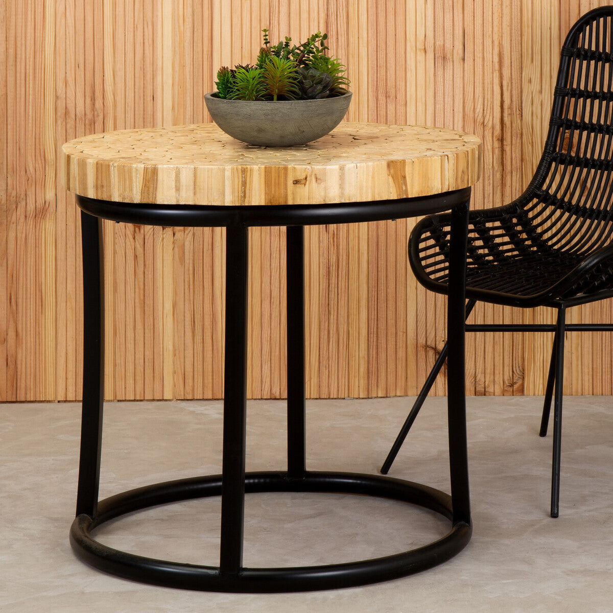 Malang Round Table With Iron Frame