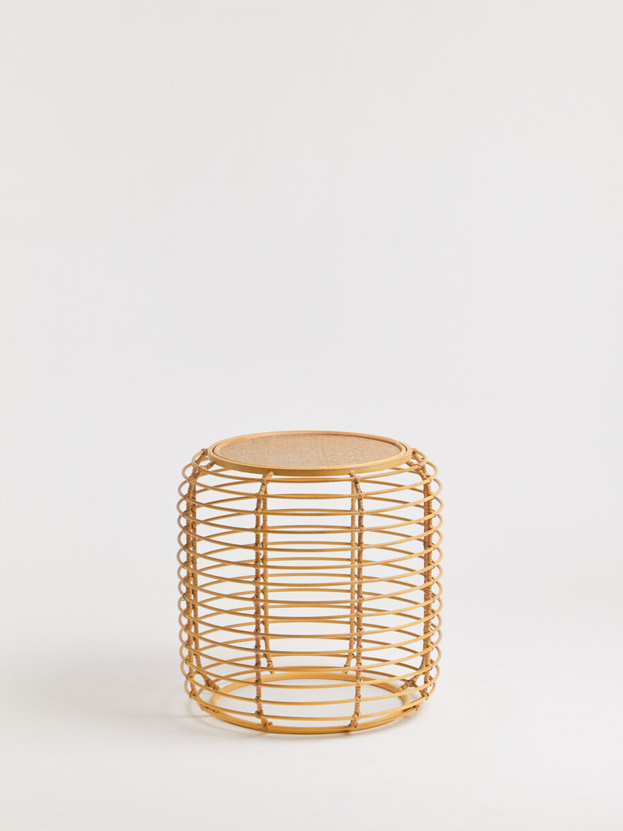 Trento Round End Table With Rattan Top