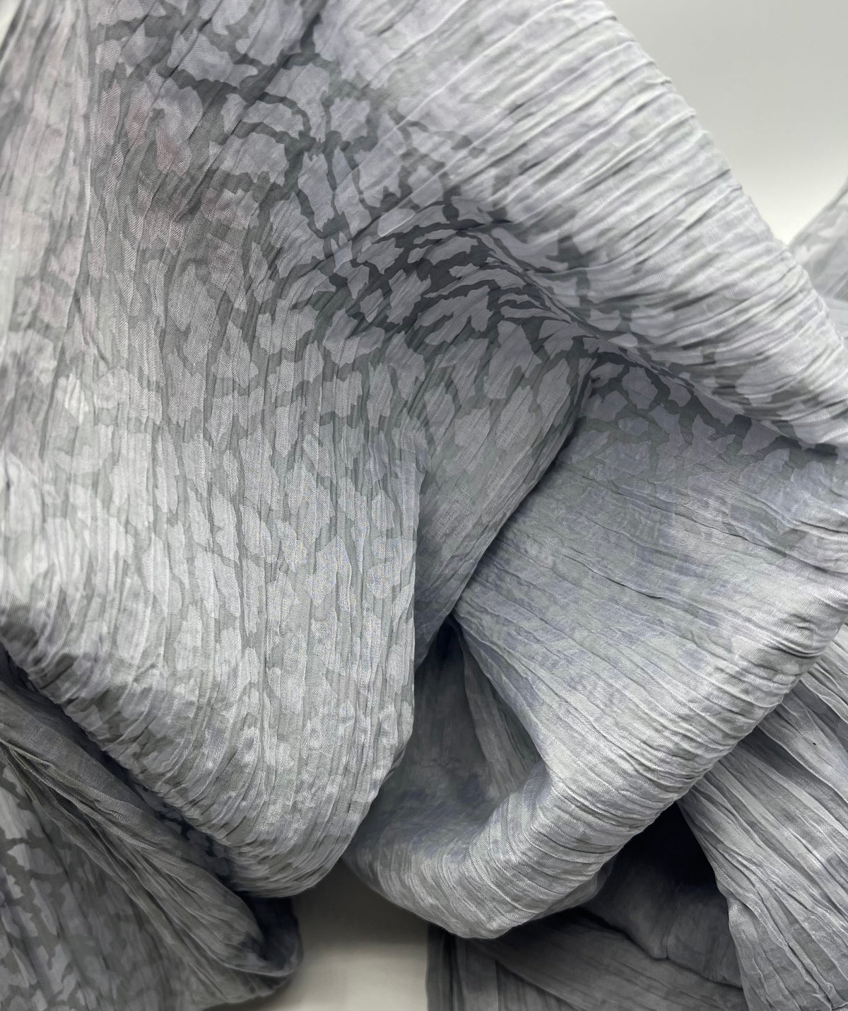 Grey Detailed Crinkled Lightweight Non Stretch Fabric