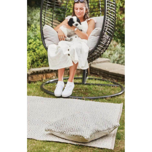 Diamond Natural Hand-woven Rug