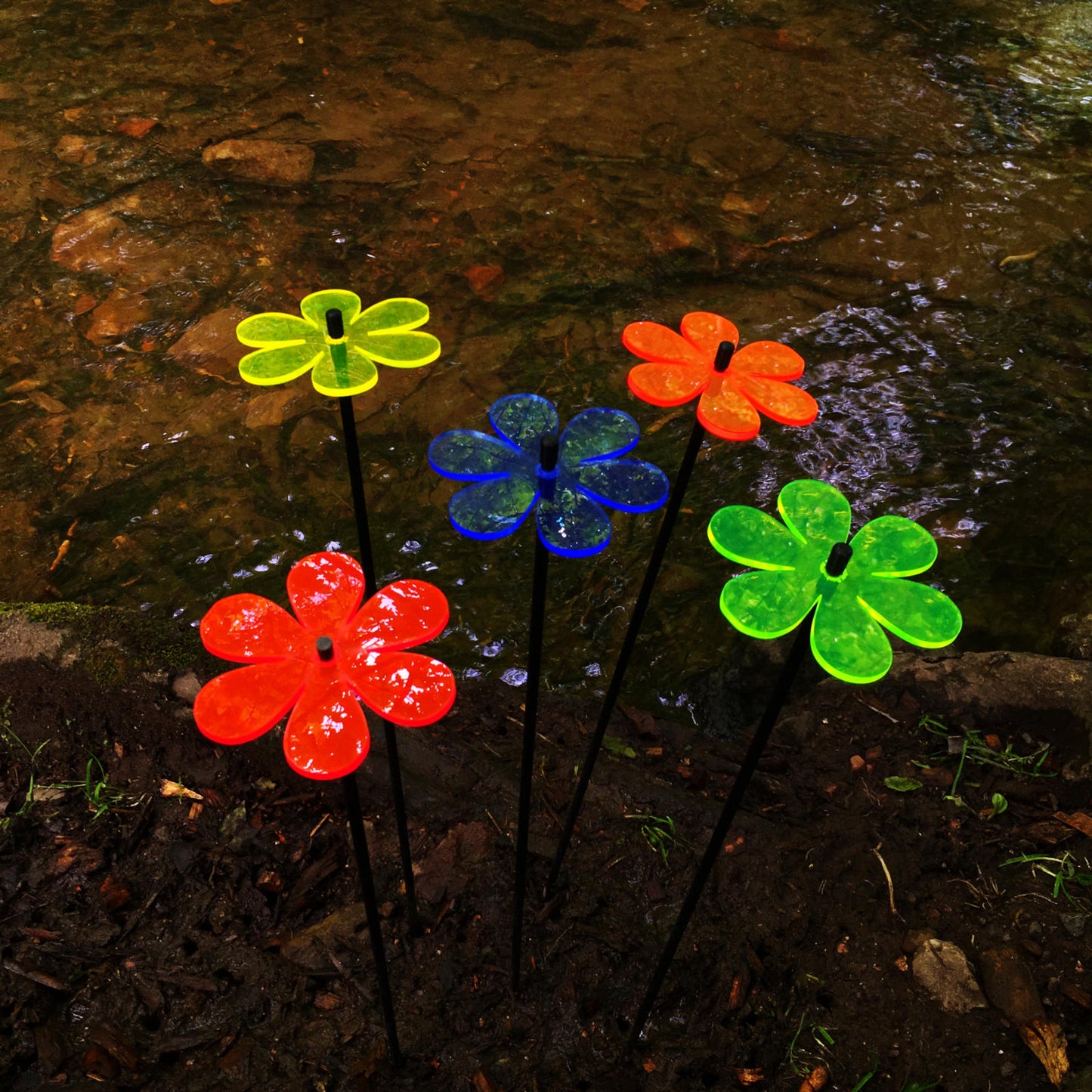 Garden Décor Ornaments Set of 5 'Daisies'