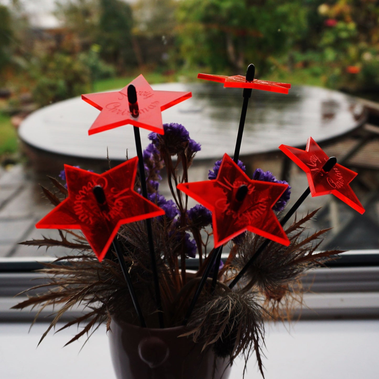 Small Set of 5 Shining Stars with Merry Christmas Message