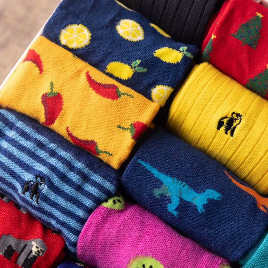 Build Your Own Bamboo Sock Gift Box – 15 Pairs
