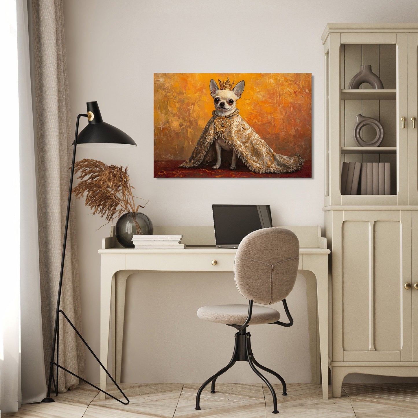 Chihuahua Royalty Canvas