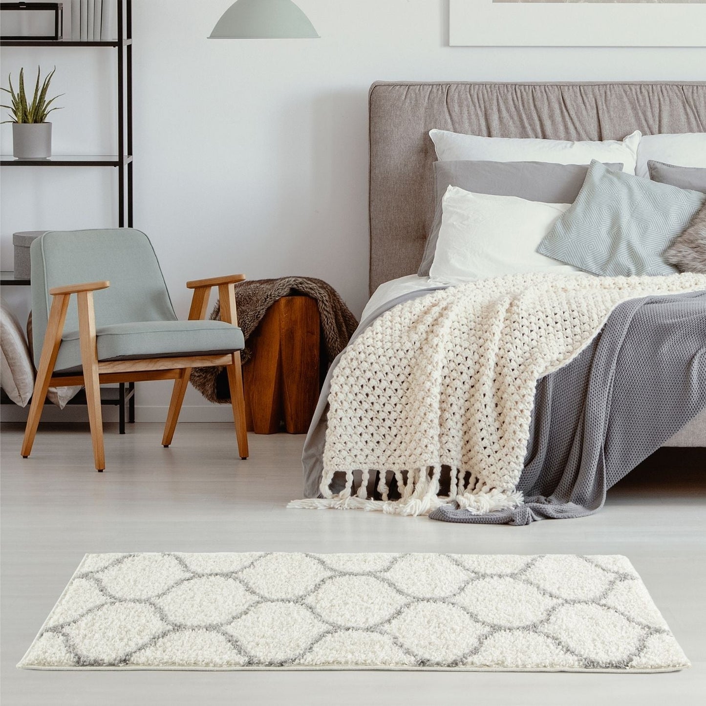Moroccan Ivory Shaggy Rug | 600