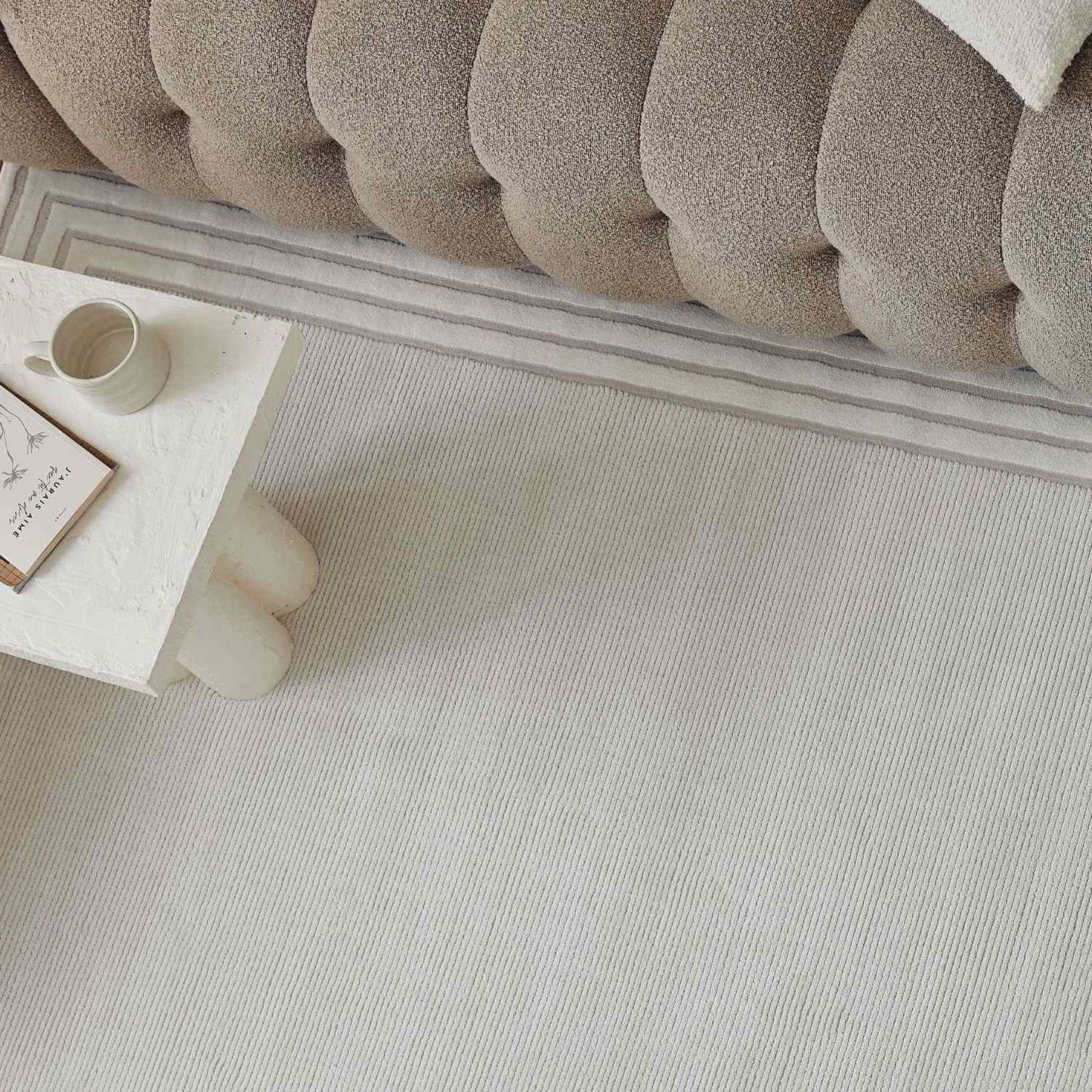 Carmel Cream Bordered Rug | 6060