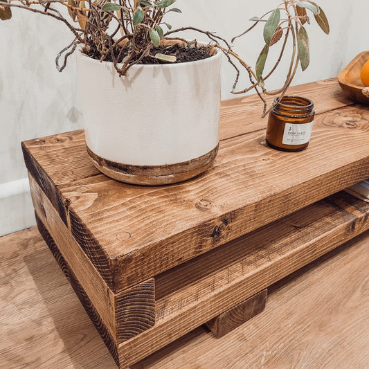 VIOT Low Solid Wood Chunky TV Unit