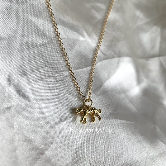Gold plated leopard pendant with necklace