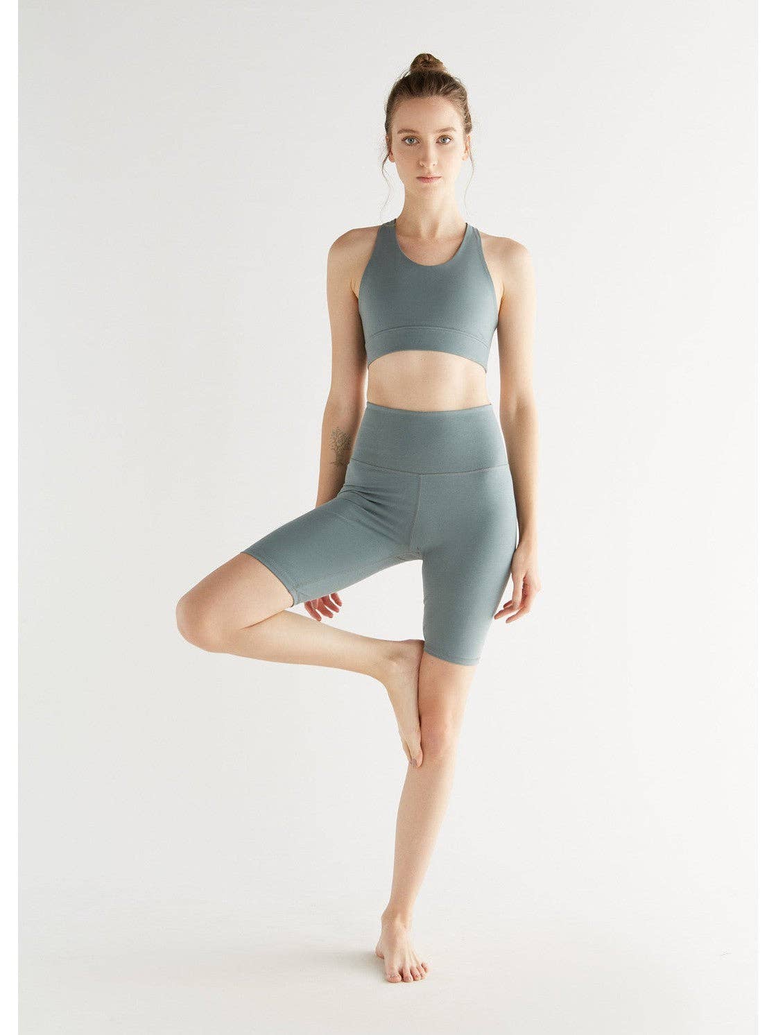 Organic Stretch Shorts: Womens