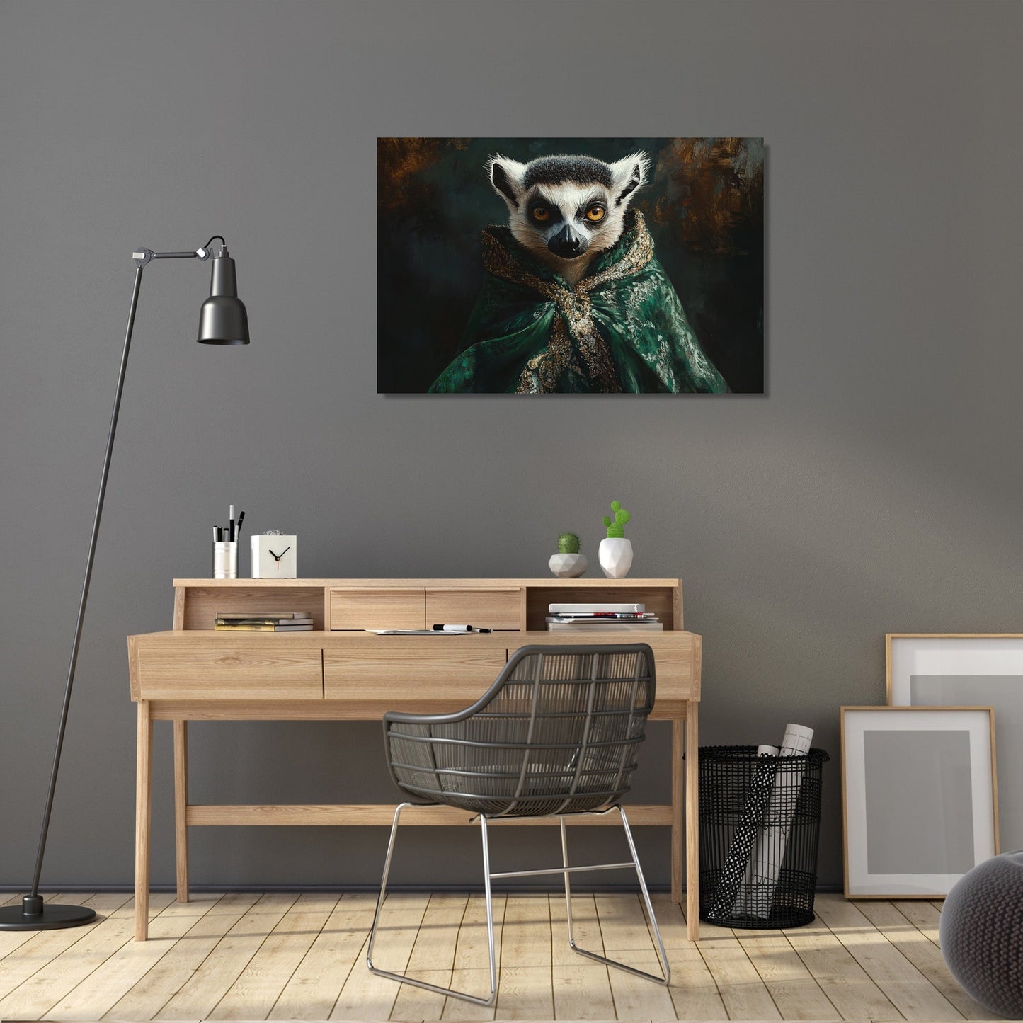 Regal Lemur Canvas