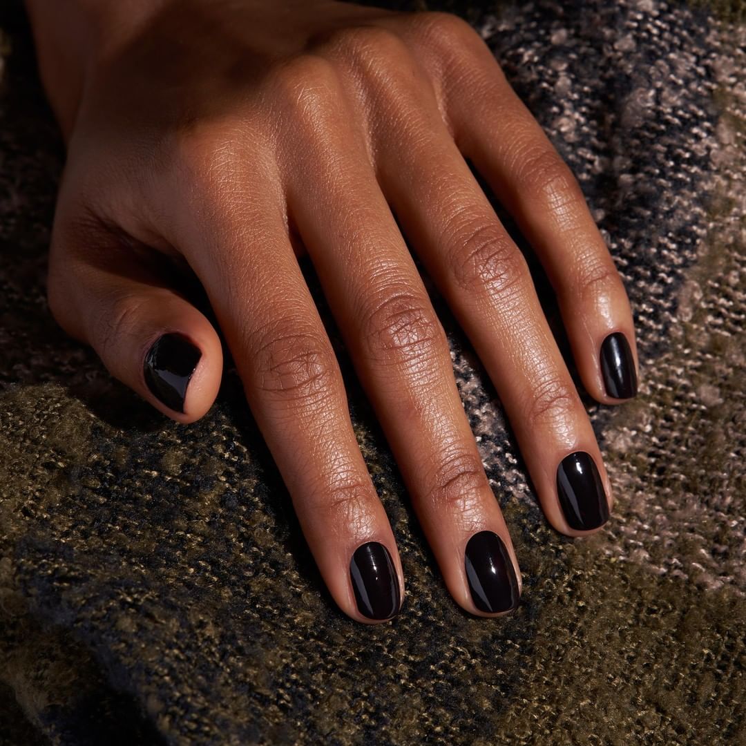 CND™ Vinylux™ Dark Dahlia 15ml