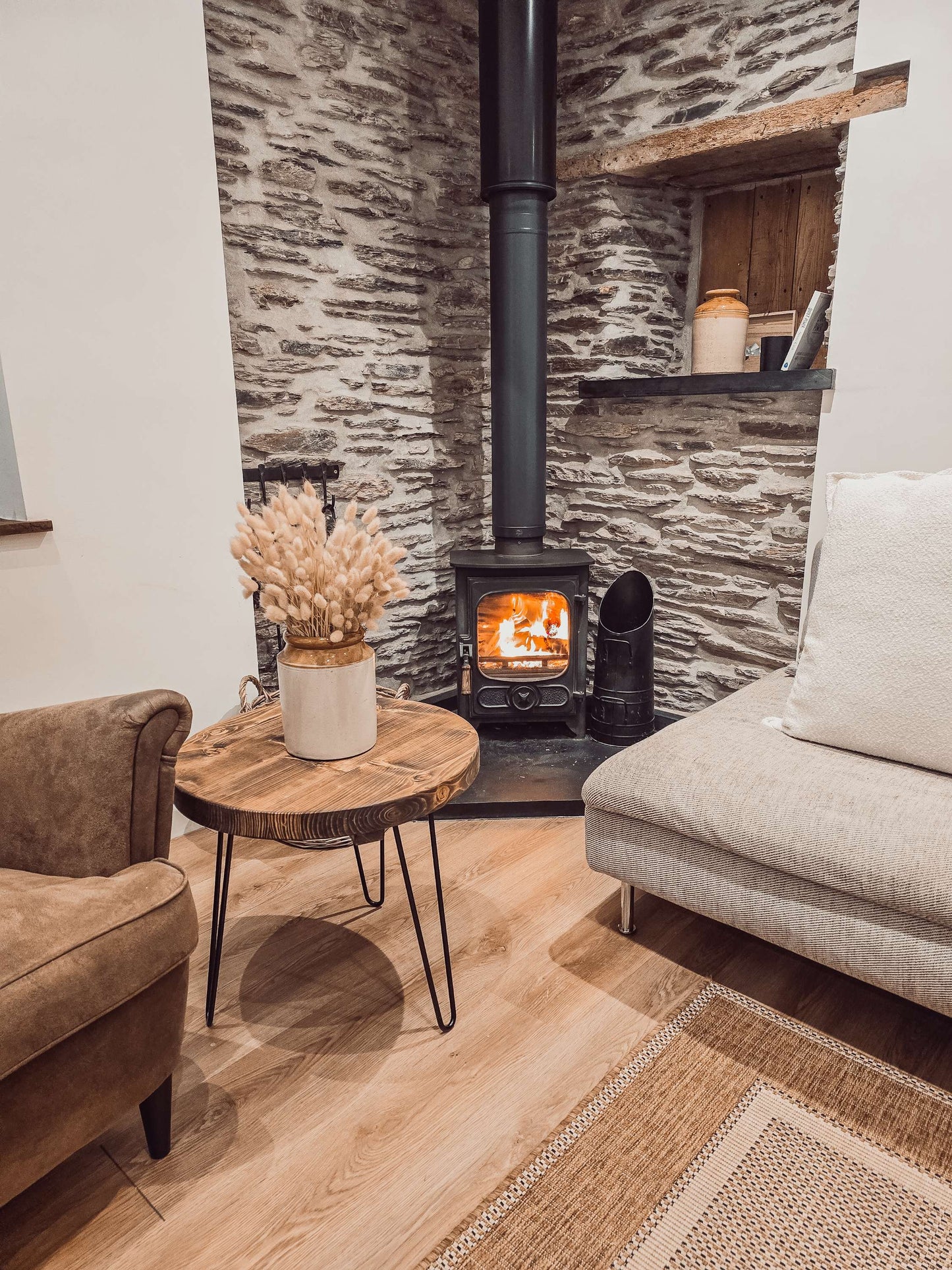 DALVA Walnut Round Coffee Table