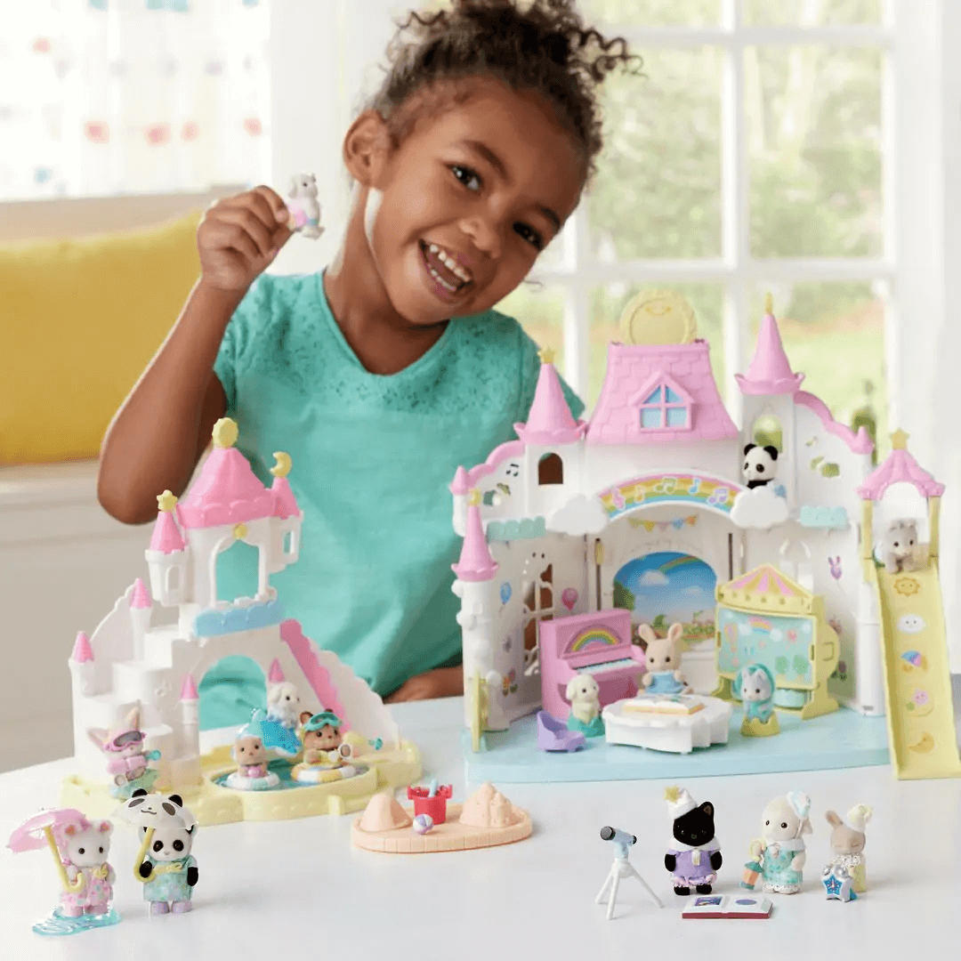 Sylvanian Families Nursery Friends - Pool Fun Trio for Ages 3 and Up