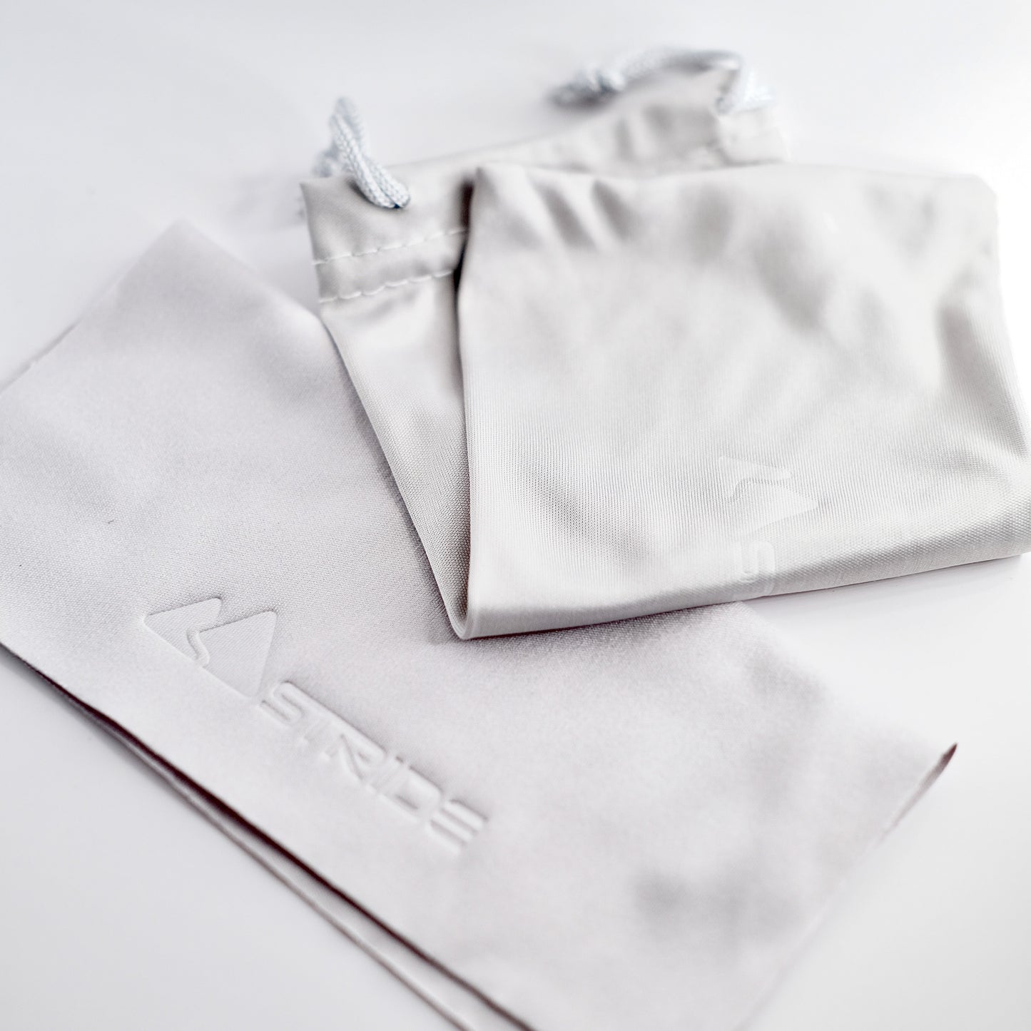 Bamboo Polarised Sunglasses - UV400 Eco-Friendly Unisex