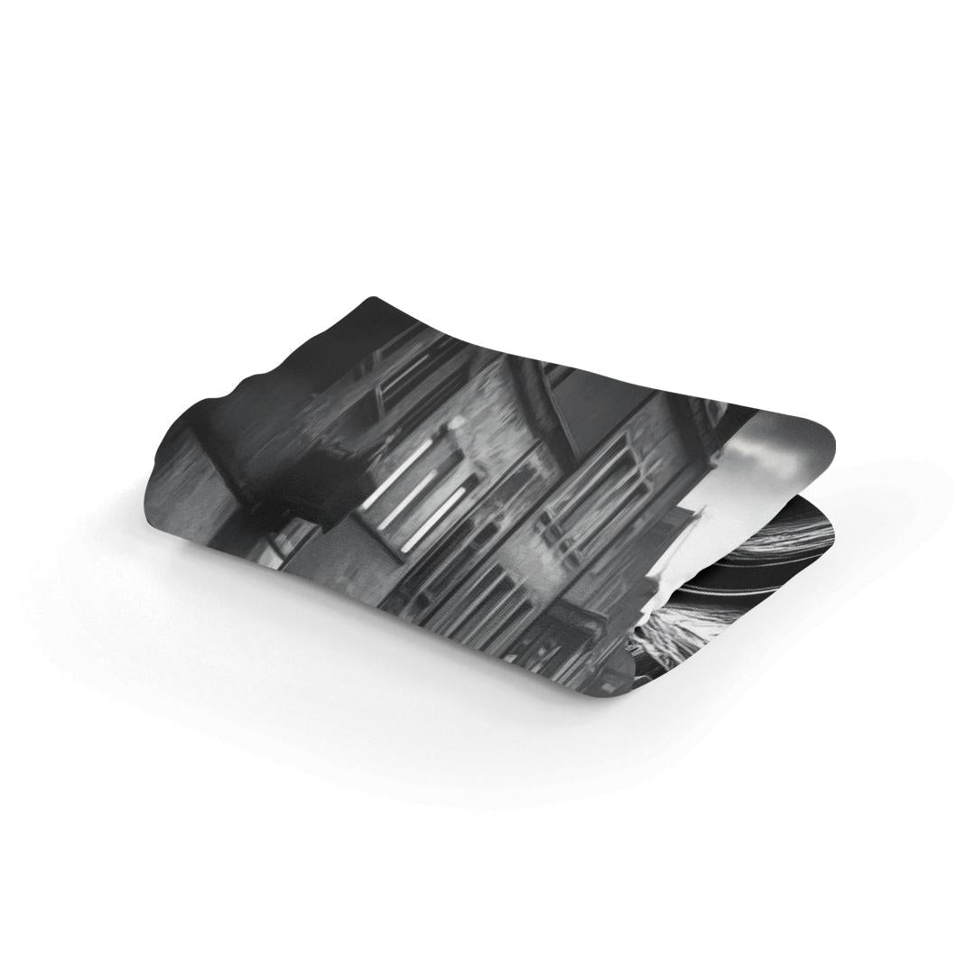 Crimson Echoes Blanket