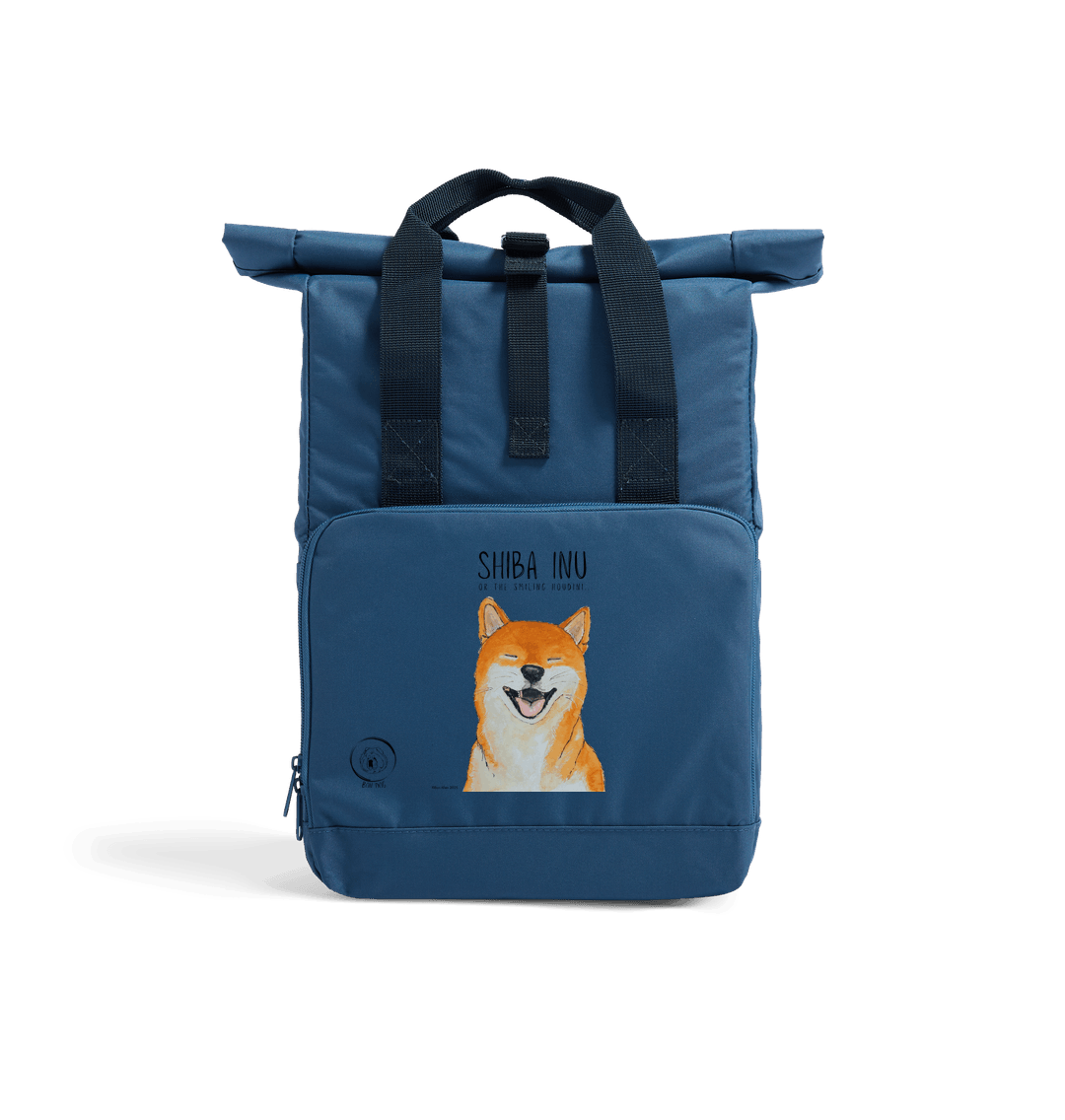 Pack Like a Pro with the Smiling Houdini