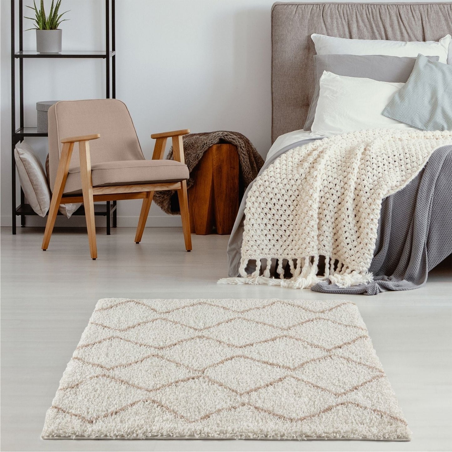 Moroccan Ivory Beige Shaggy Rug | 830