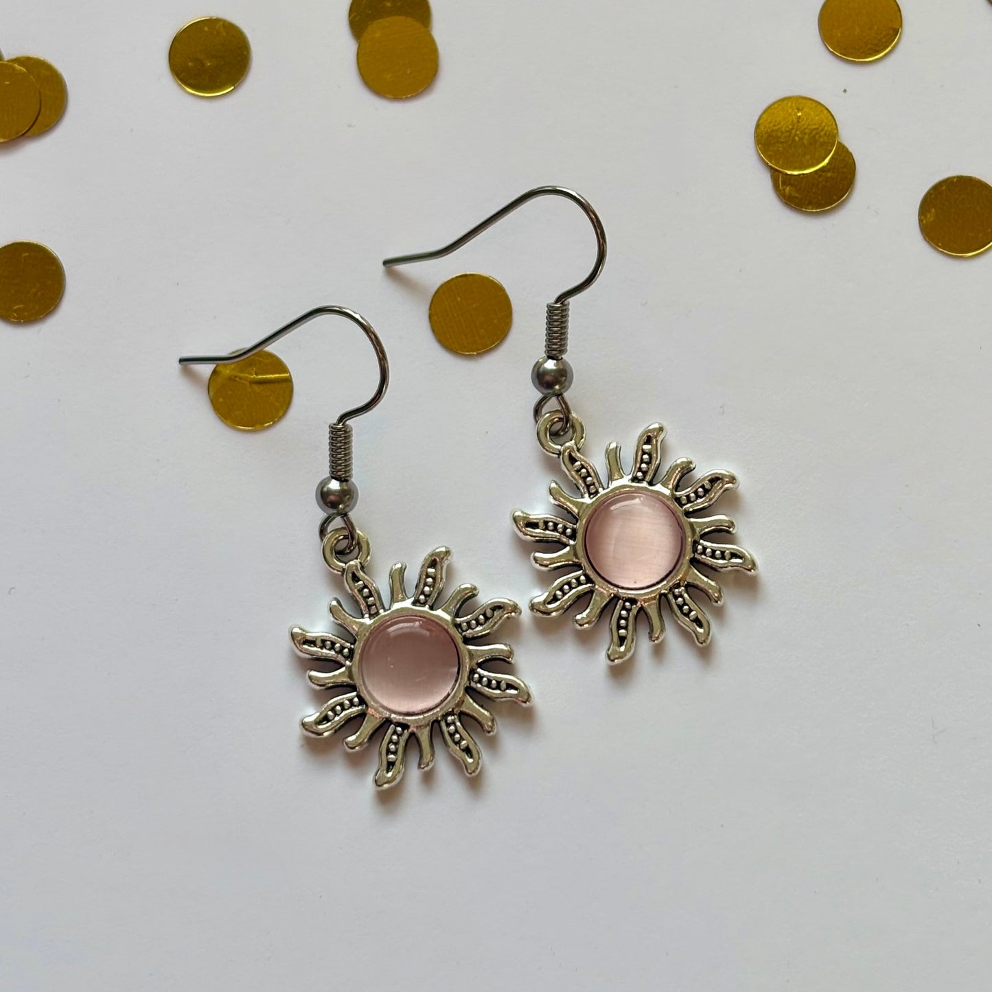 Silver orange or green centre feature sun drop dangle earrings