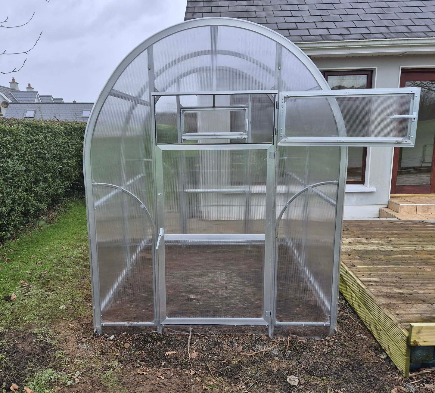 Sigma Lux 2m (width: 2 m, height: 2.4 m)