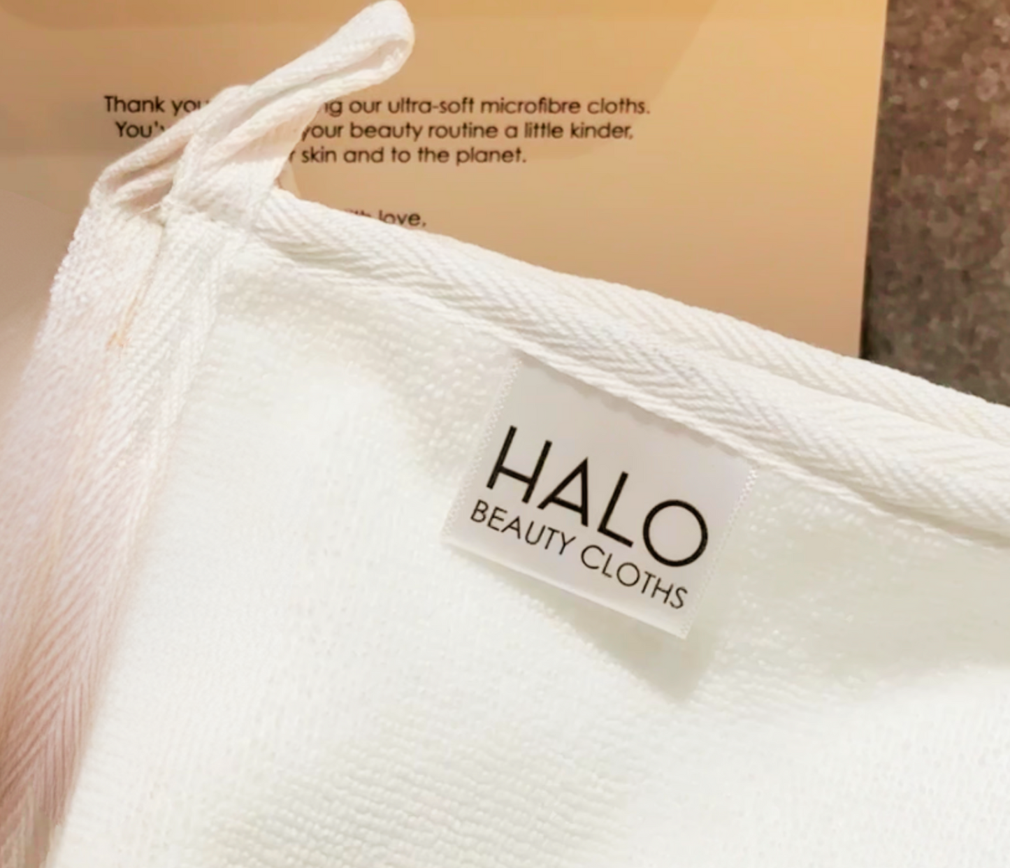 HALO Beauty Cloths – Ultra-Soft Dual-Sided Microfibre Makeup Remover Cloths (5 Pack) | Reusable, Gentle Cleansing | Luxuriously Soft | 5 Pack (30 x 30 cm)