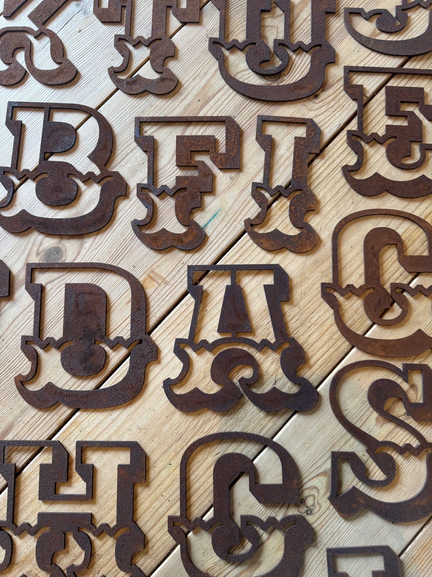 Rusty 5" Carnival Metal Letters A-Z