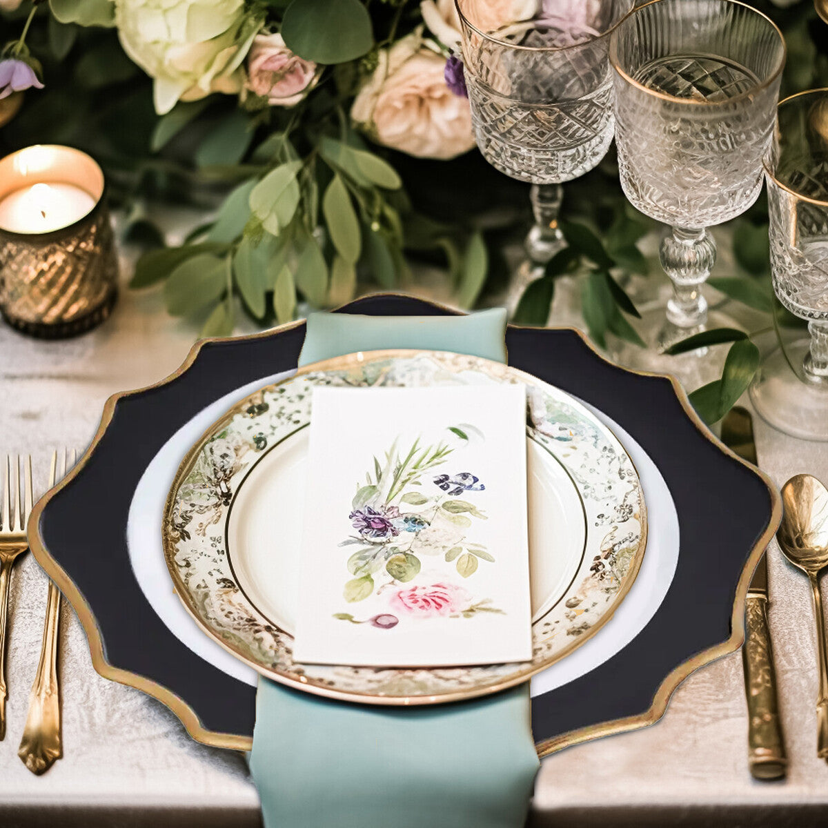 Set of 4 33cm Dia White and Black Round Charger Plates