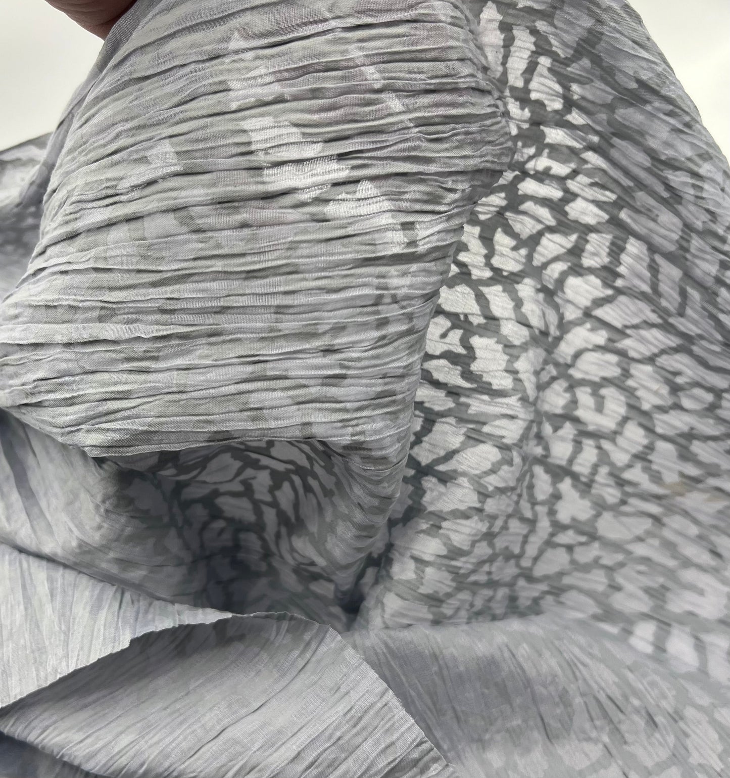 Grey Detailed Crinkled Lightweight Non Stretch Fabric