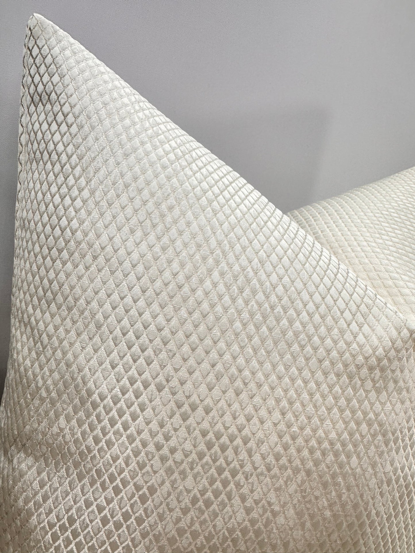 The Couture Cushion - The Ivory Aspesi - Style No. 201