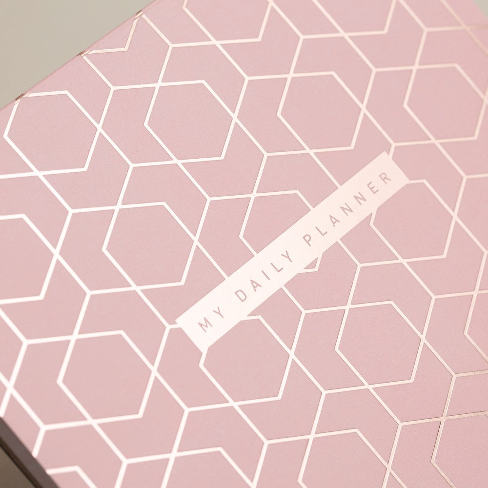Matilda Myres | A5 Daily List Pad with 100 Sheets and Magnetic Strip
