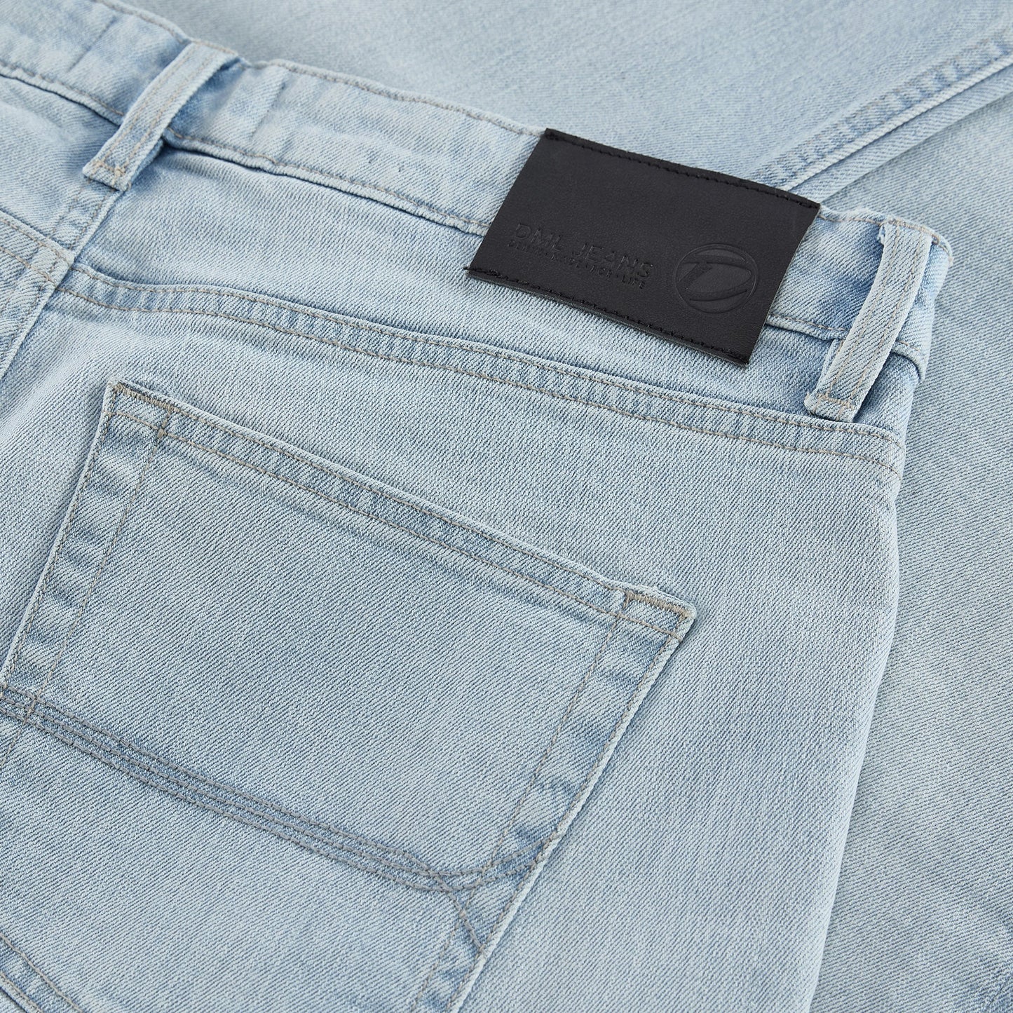 Alaska straight fit jeans in light stone wash