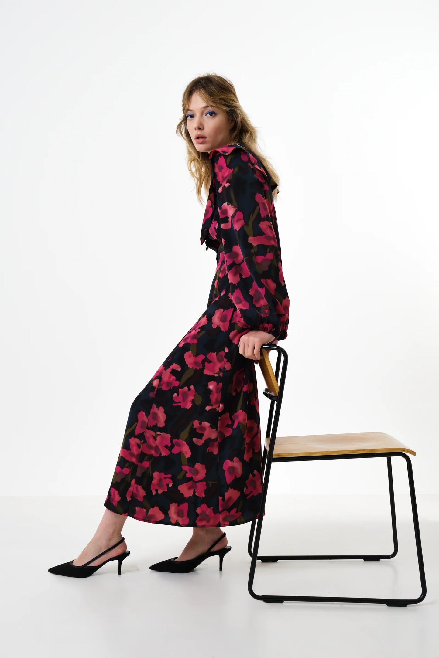 Amada Watermark Floral Print Long Sleeve Midaxi Dress