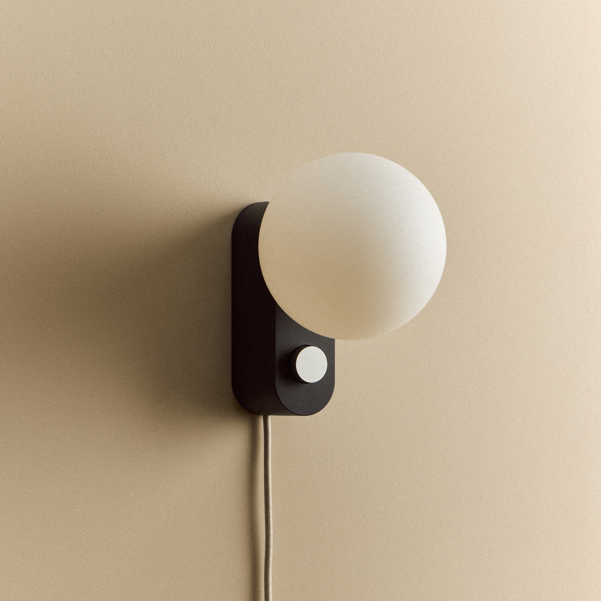 Alumina Multi-Use Lamp in Charcoal