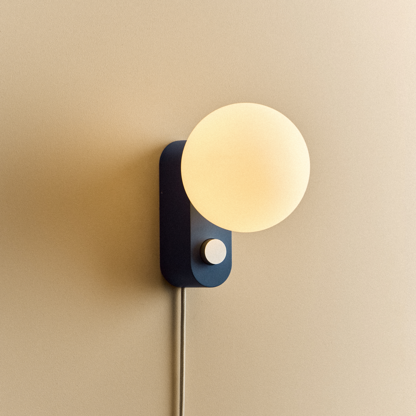 Alumina Multi-Use Lamp in Sapphire - Set of 2
