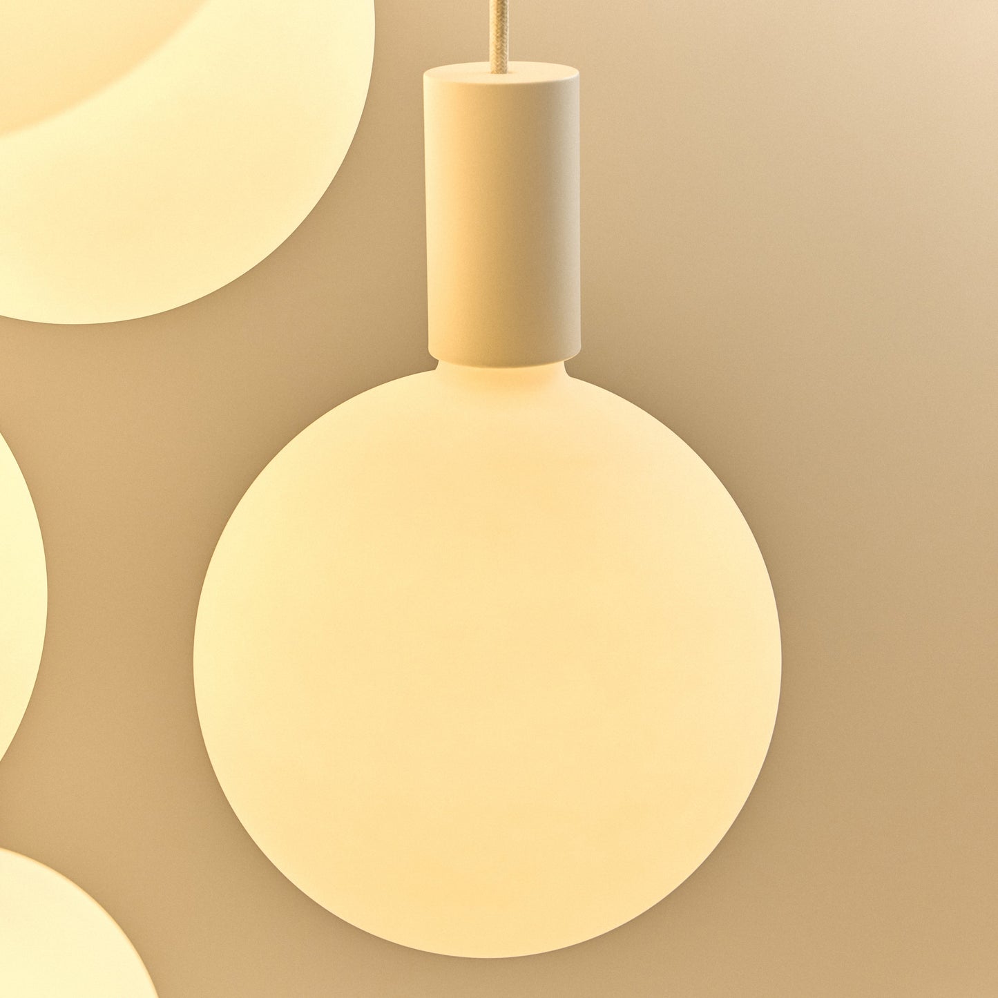 Alumina Single Pendant + Sphere V