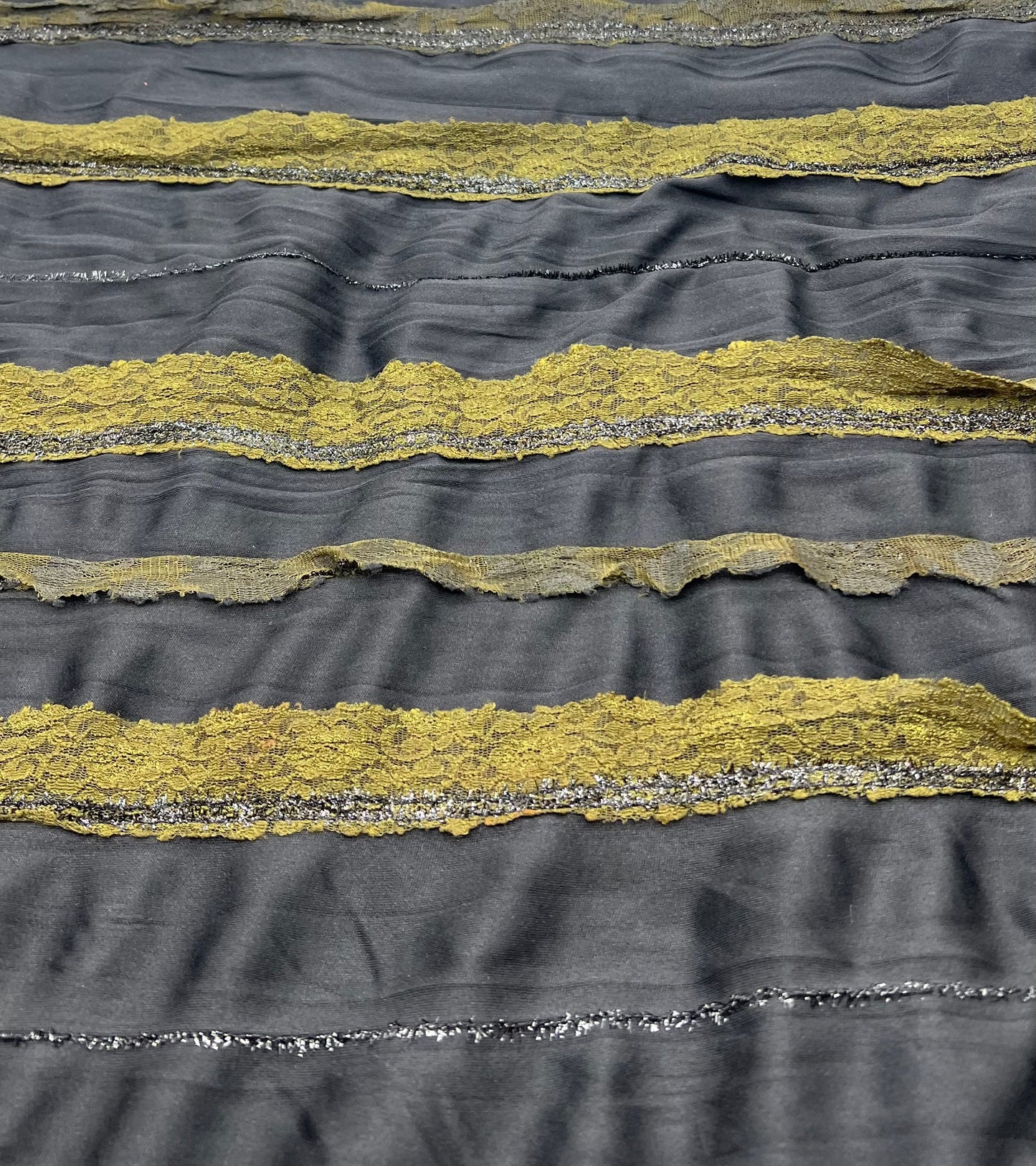 Black Green Ruffle Lace Detail Fabric Stretch