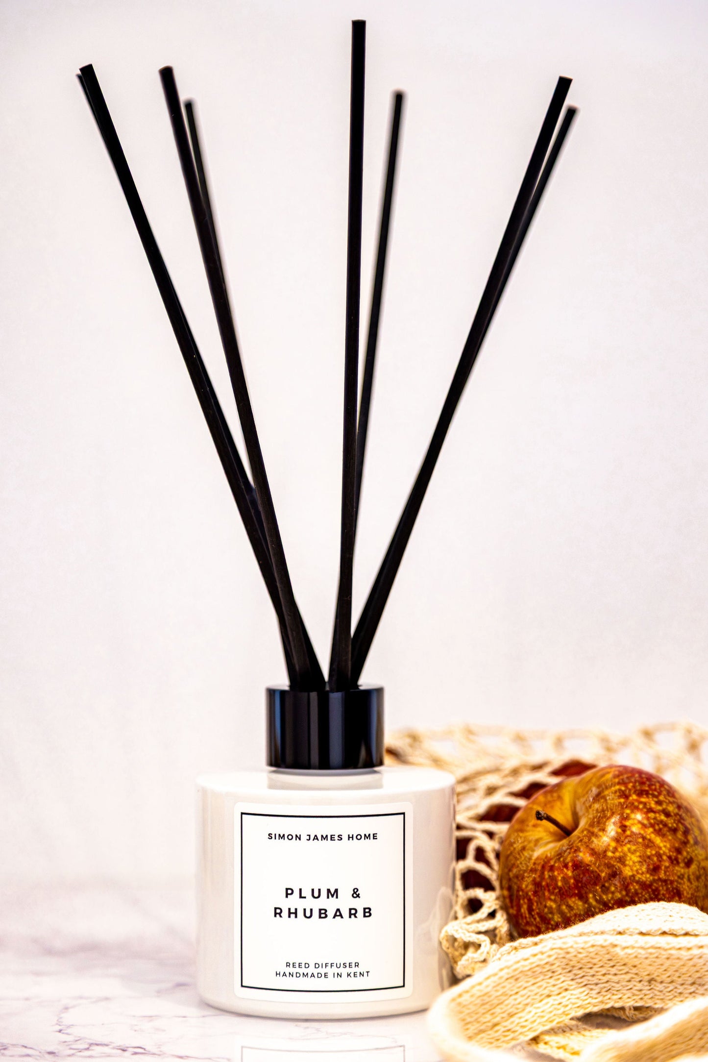 Plum & Rhubarb Reed Diffuser