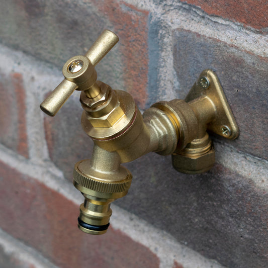22mm Brass Wall Flange Kit with Brass Quick Connect Tap